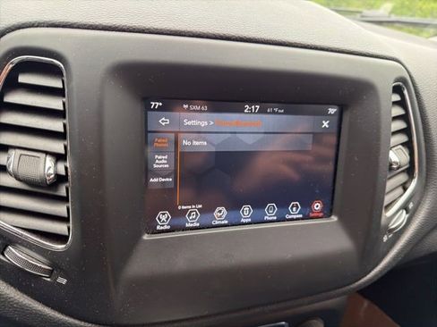 Used 2019 Jeep Compass Latitude w/ Popular Equipment Group AWD/4WD image 11