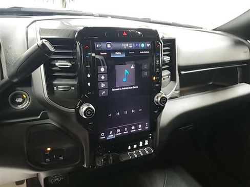 Used 2025 RAM 2500 Big Horn AWD/4WD image 3