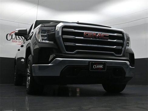 Used 2020 GMC Sierra 1500 SLE w/ SLE Value Package image 25
