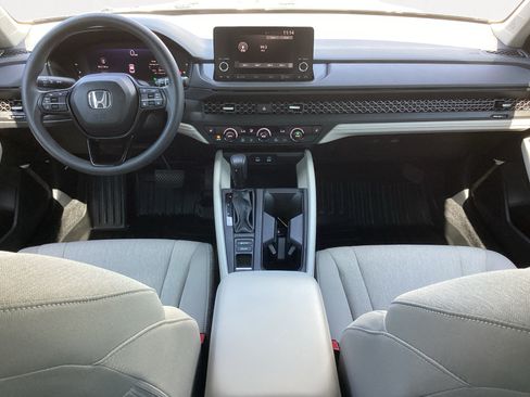 Used 2025 Honda Accord SE image 3