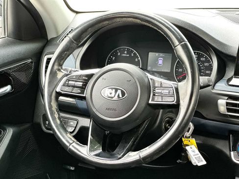 Used 2021 Kia Seltos S image 27