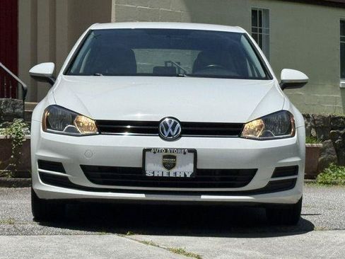 Used 2015 Volkswagen Golf S FWD image 3