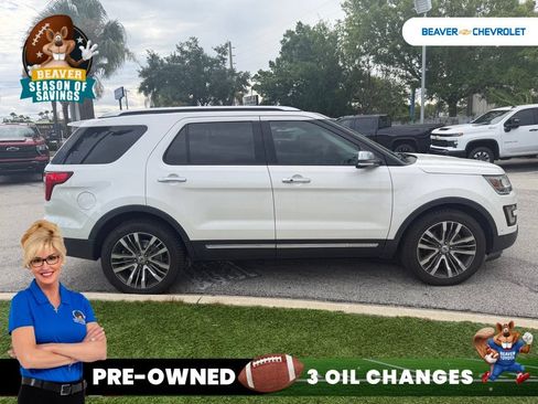 Used 2017 Ford Explorer Platinum AWD/4WD image 3
