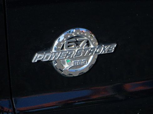 Used 2012 Ford F350 Lariat w/ Chrome Pkg image 43