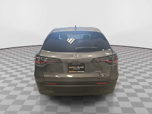 Certified 2026 Honda HR-V LX image 7