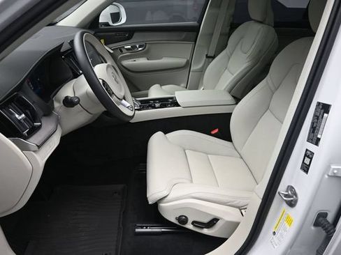 Used 2026 Volvo XC90 T8 Ultra w/ Protection Package Premier AWD/4WD image 18