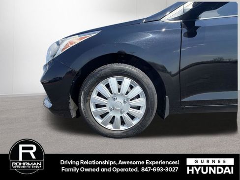 Used 2018 Hyundai Accent SE FWD image 11