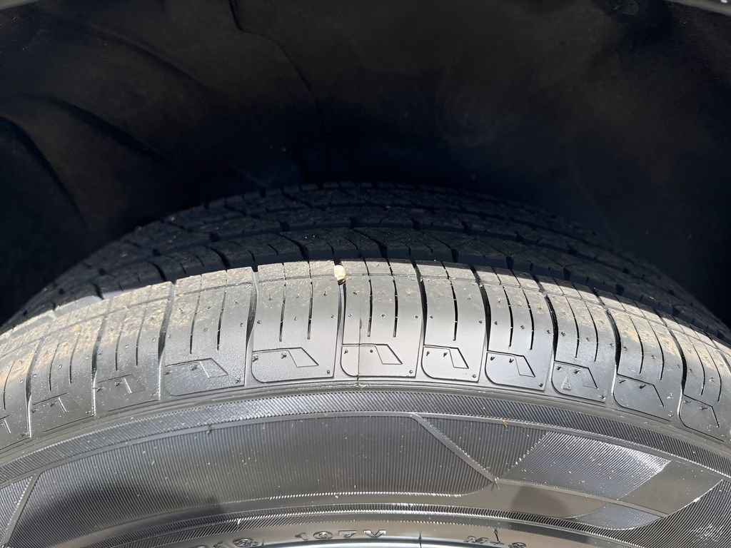 Used 2024 Cadillac XT4 Luxury FWD image 36