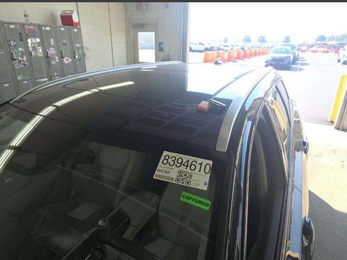 Used 2025 Volvo V90 B6 Cross Country Plus AWD/4WD image 10