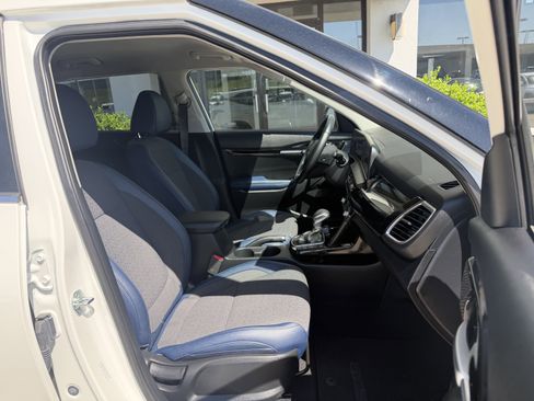 Used 2024 Kia Seltos S AWD/4WD image 21