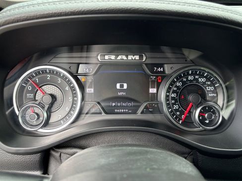 Used 2022 RAM 1500 Laramie AWD/4WD image 29