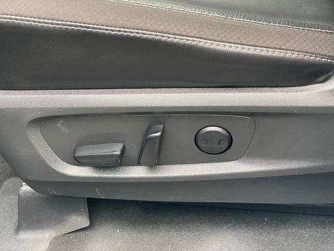 Certified 2023 Nissan Pathfinder SL AWD/4WD image 19