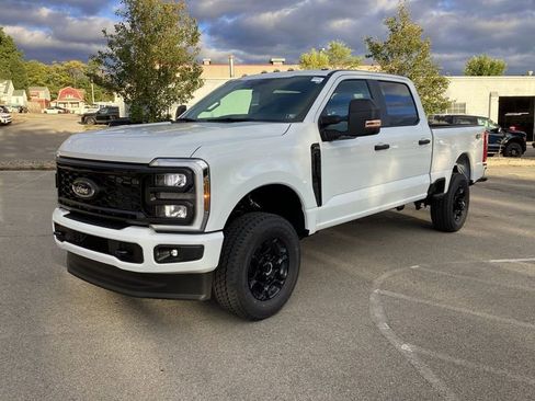 New 2026 Ford F350 XL w/ STX Appearance Package AWD/4WD image 3