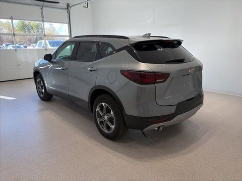 New 2025 Chevrolet Blazer LT w/ Convenience Package image 4