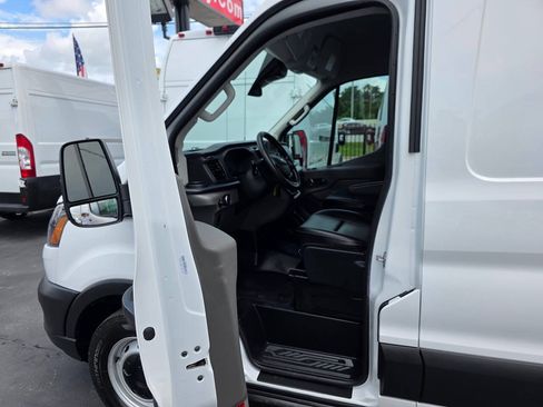 Used 2023 Ford Transit 250 Medium Roof RWD image 16