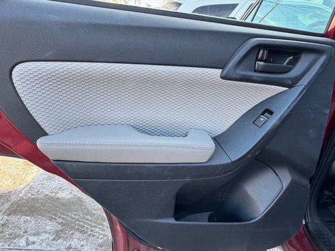 Used 2018 Subaru Forester 2.5i w/ Alloy Wheel Package image 21