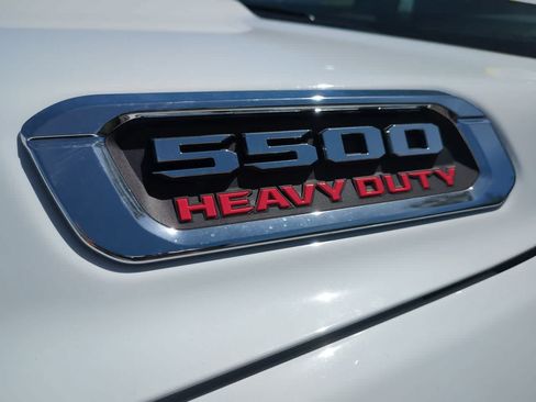 New 2026 RAM 5500 Tradesman w/ Chrome Appearance Group AWD/4WD image 13