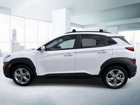 Used 2023 Hyundai Kona SEL AWD/4WD image 2