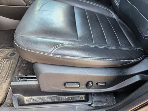 Used 2016 Ford Escape Titanium w/ Equipment Group 301A AWD/4WD image 12