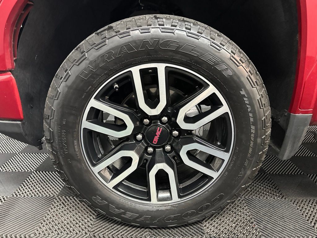 Used 2026 GMC Sierra 1500 AT4 w/ AT4 Premium Package AWD/4WD image 36
