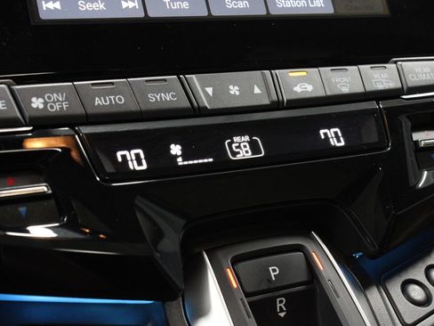 Used 2023 Honda Odyssey Elite image 31