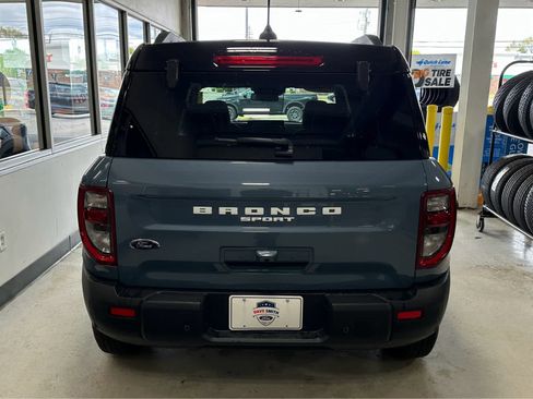Used 2025 Ford Bronco Sport Outer Banks w/ Outer Banks Tech Package+ AWD/4WD image 8