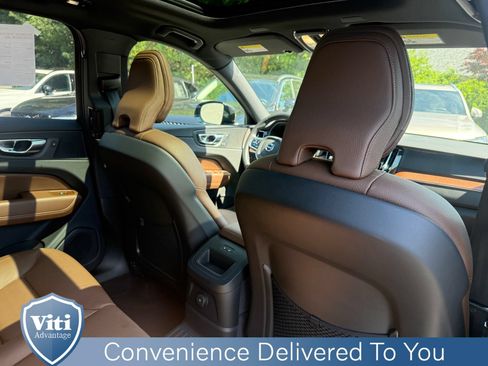 Used 2025 Volvo XC60 T8 Plus w/ Climate Package AWD/4WD image 24