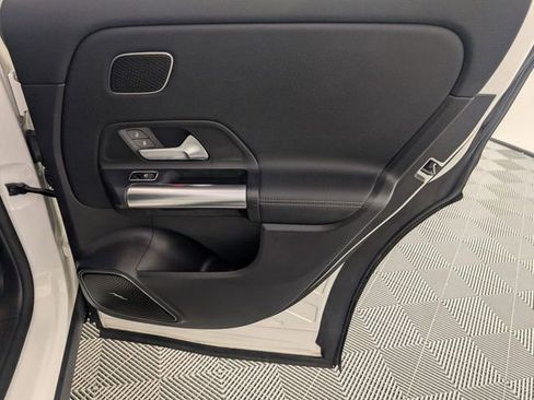 Used 2021 Mercedes-Benz GLA 250 GLA 250 image 32