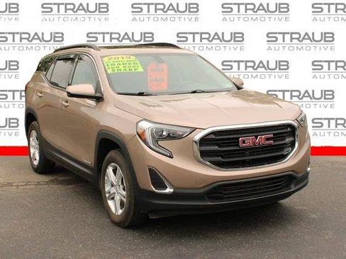 Used 2019 GMC Terrain SLE w/ Driver Convenience Package AWD/4WD image 1