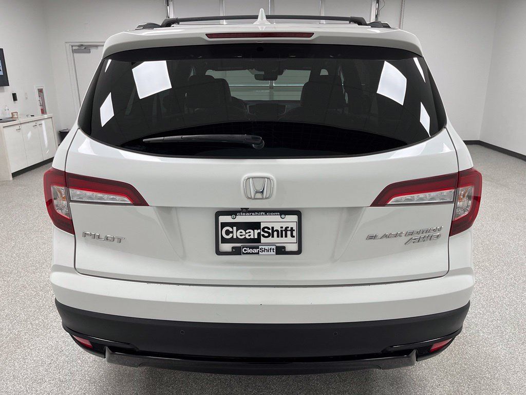 Used 2021 Honda Pilot Black Edition image 9