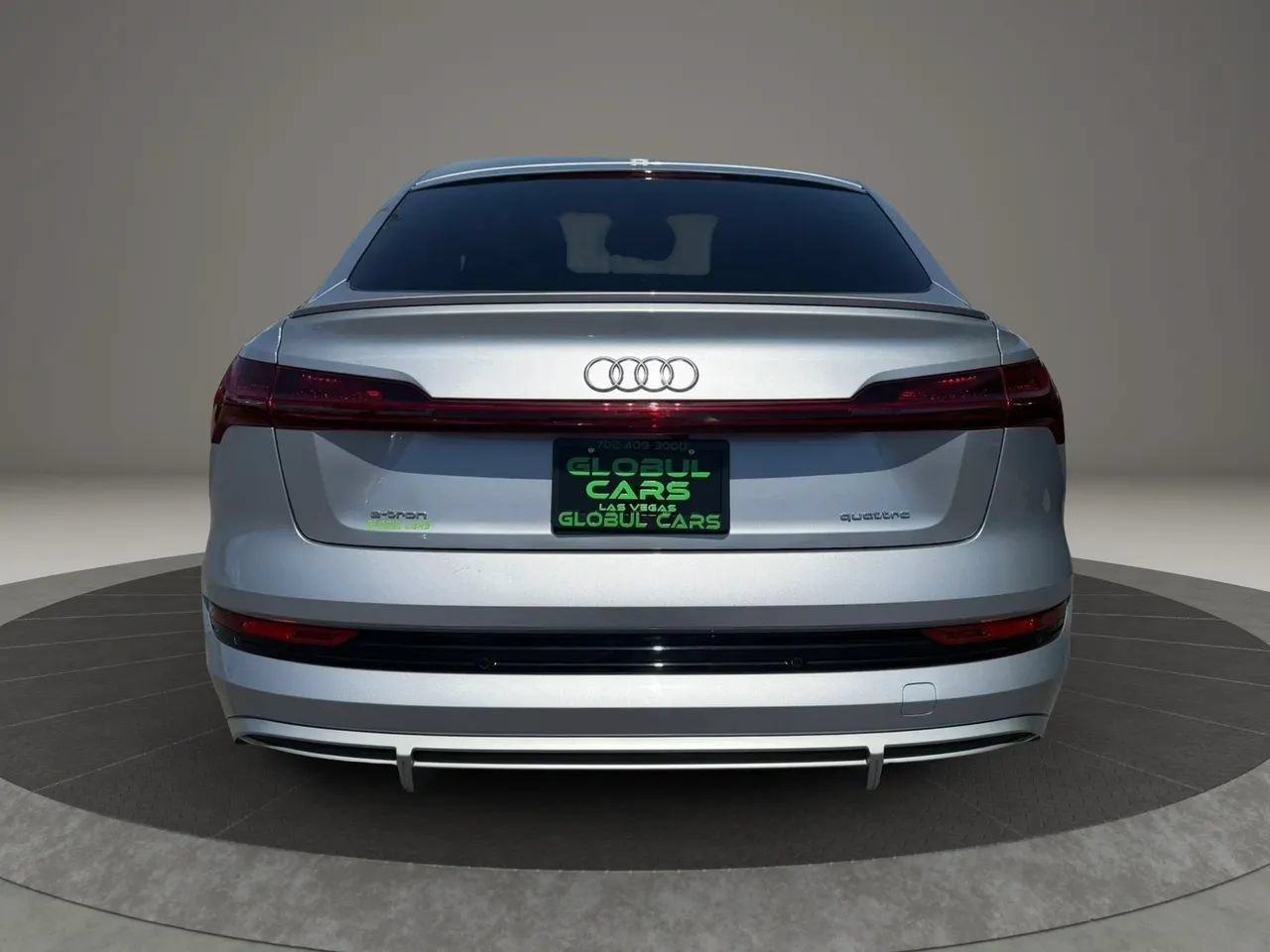 Used 2023 Audi e-tron Premium Plus AWD/4WD image 6