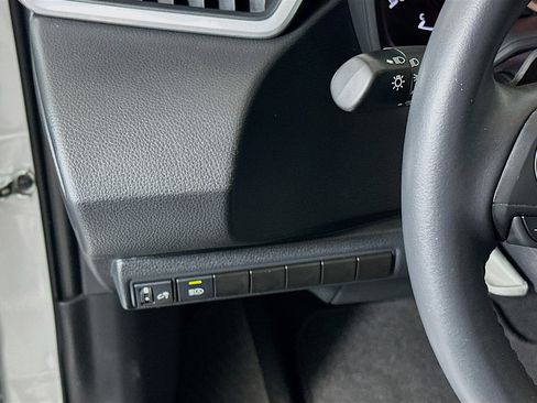 Used 2021 Toyota Corolla SE FWD image 15