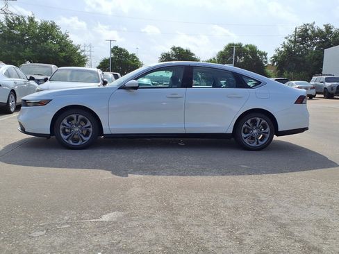 Used 2023 Honda Accord EX image 21