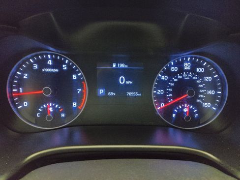 Used 2020 Kia Forte LXS FWD image 23