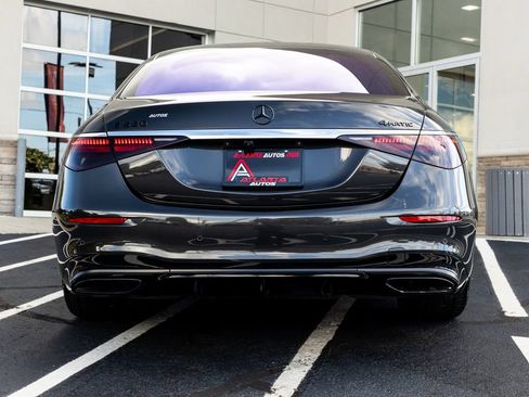 Used 2021 Mercedes-Benz S 580 4MATIC Sedan w/ AMG Line image 18
