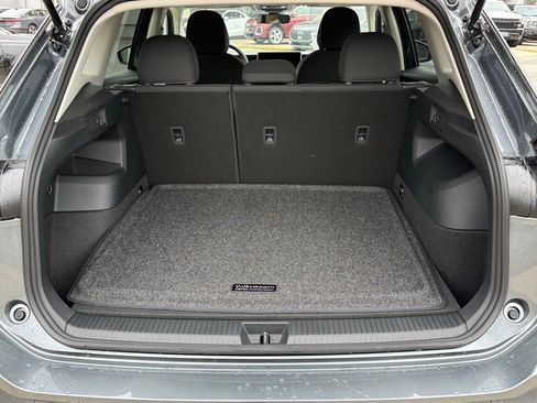 New 2026 Volkswagen Tiguan S AWD/4WD image 17