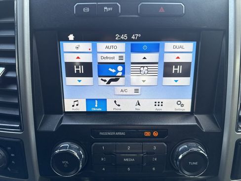 Used 2019 Ford F250 Lariat w/ Lariat Ultimate Package image 33