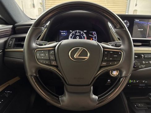 Used 2020 Lexus ES 350 w/ Premium Package image 12