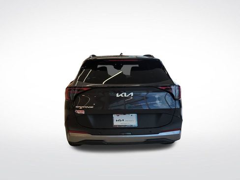 Certified 2026 Kia Sportage EX w/ EX Panorama Roof Package FWD image 5