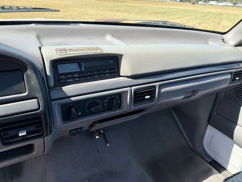 Used 1995 Ford F250 2WD Regular Cab image 27