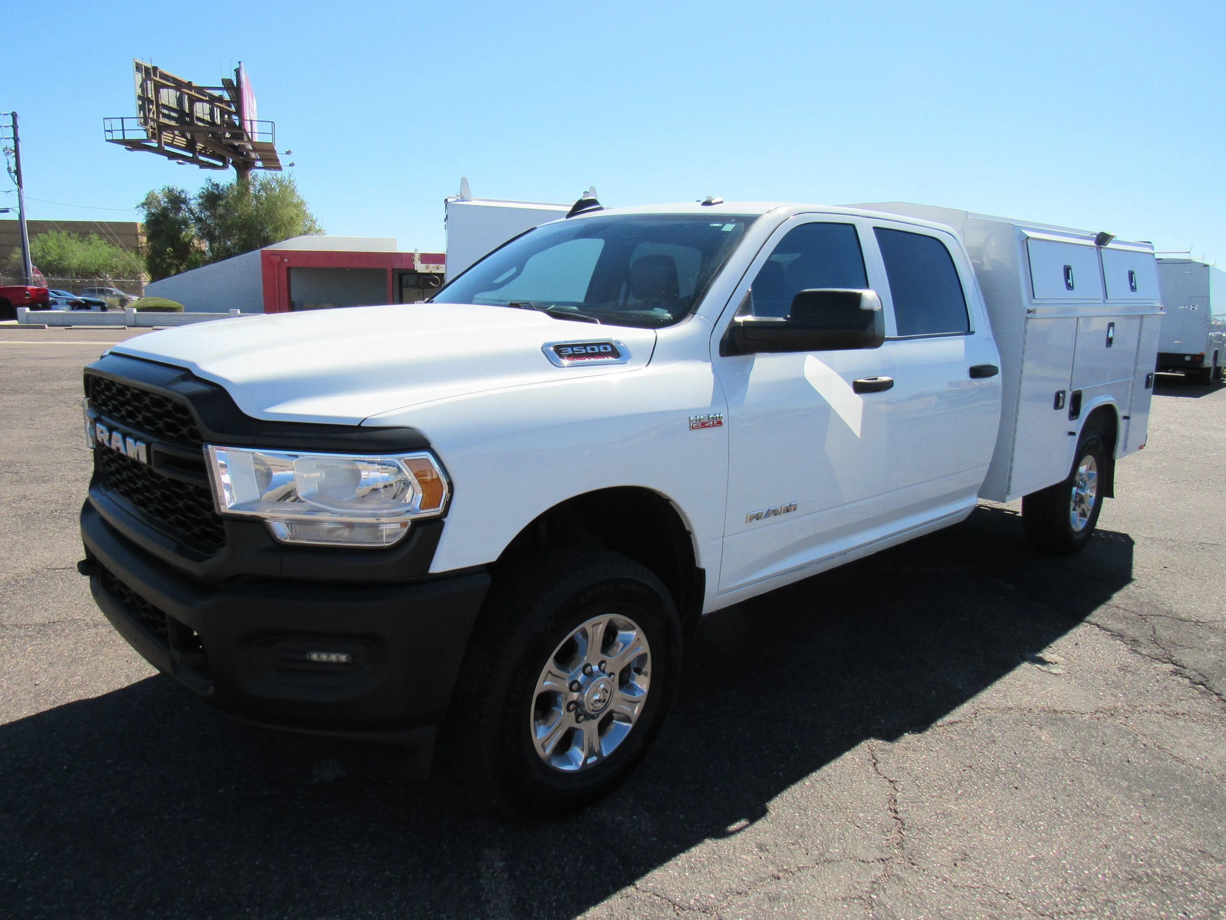 Used 2022 RAM 3500 Tradesman AWD/4WD image 26