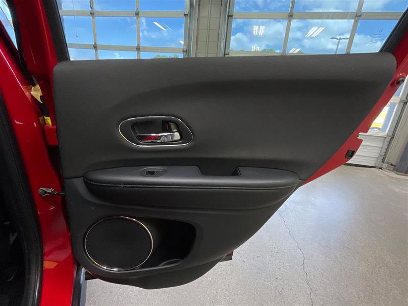 Used 2020 Honda HR-V EX image 25