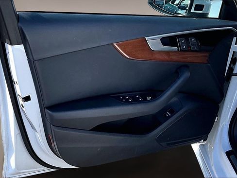 Used 2023 Audi A4 2.0T Premium image 20