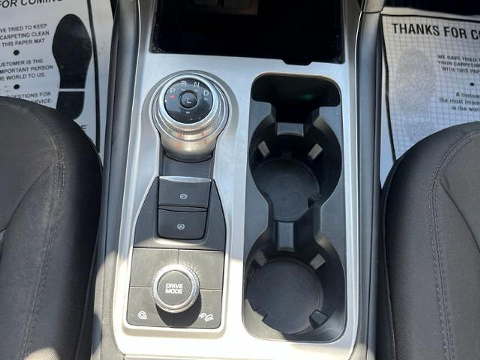 Used 2022 Ford Explorer XLT AWD/4WD image 19