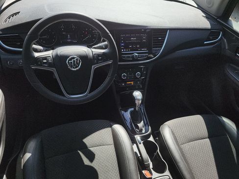 Used 2022 Buick Encore Preferred w/ Safety Package FWD image 19
