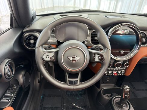 Used 2022 MINI Cooper S w/ Driver Assistance Package FWD image 21