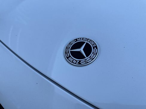 New 2026 Mercedes-Benz GLB 250 image 7