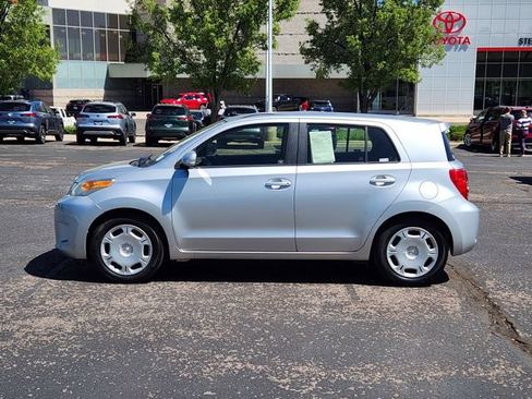 Used 2012 Scion xD FWD image 3