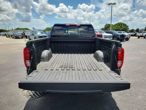 Certified 2025 GMC Sierra 1500 Elevation AWD/4WD image 26