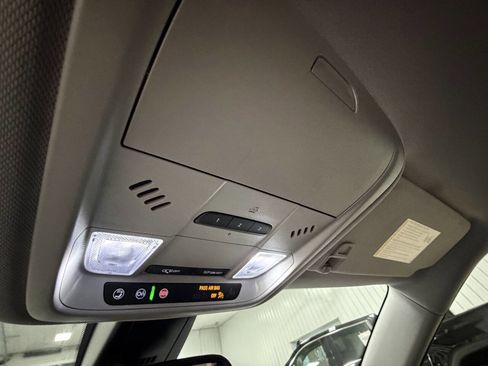 Used 2024 Chevrolet Blazer LT w/ Convenience Package image 26